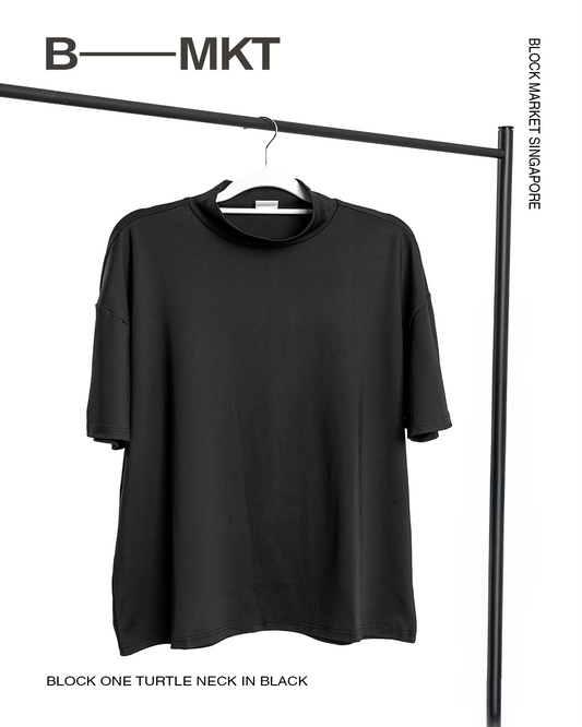 BLOCK ONE Turtle Neck in Black